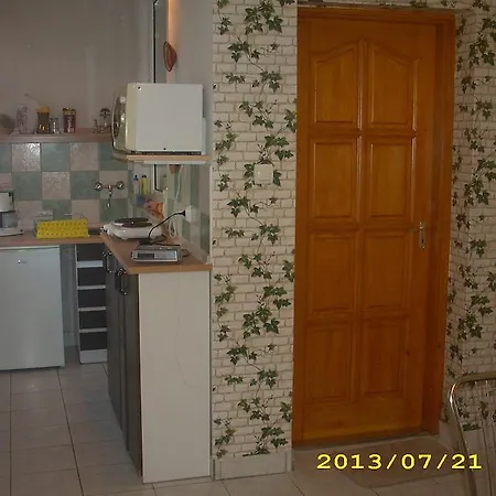Vincze Apartman Апартаменты