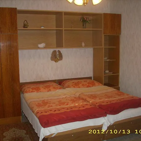 Vincze Apartman Бюк